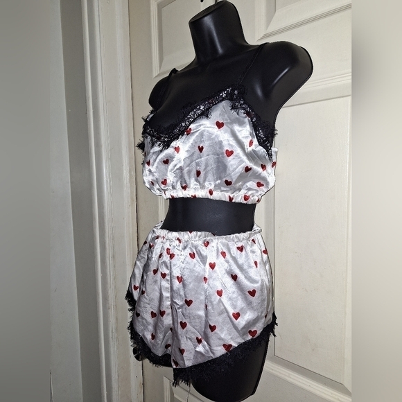 Two-piece night suit size Medium - Picture 6 of 6